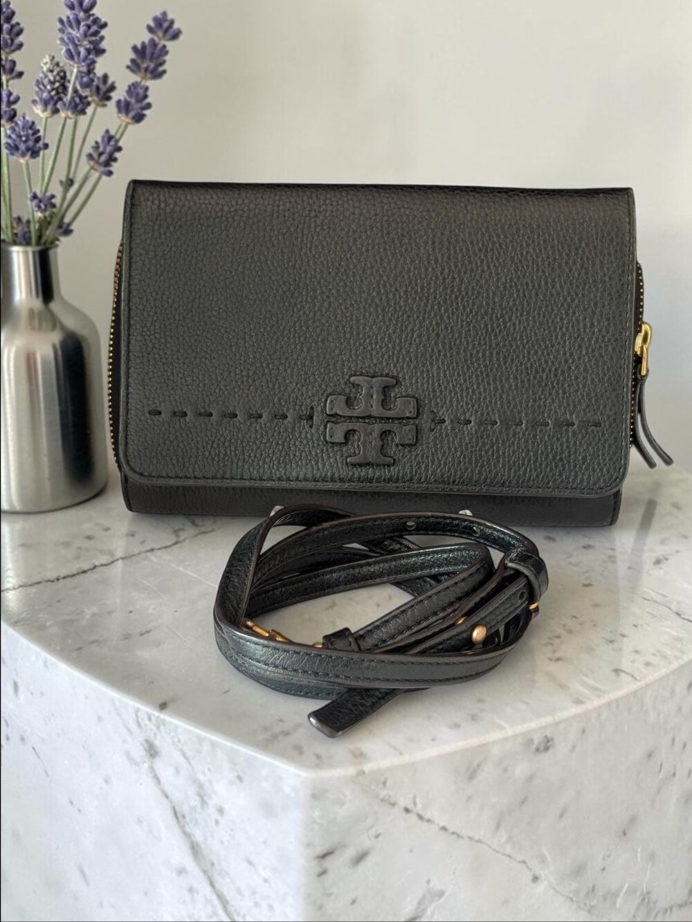 Tory Burch Black Leather Crossbody Wallet